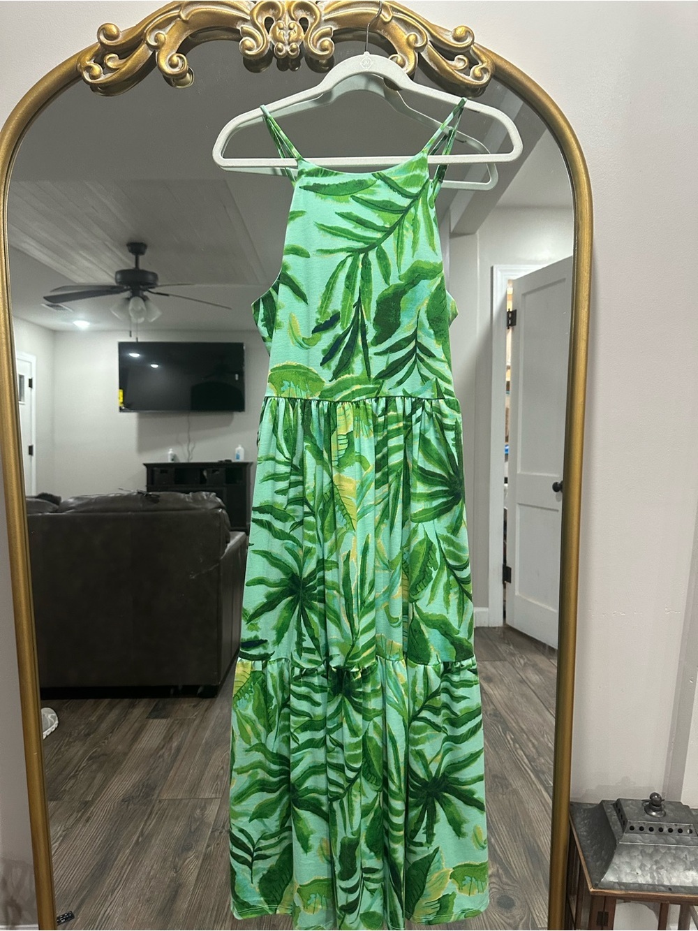Tropical Green Leaf Summer Hawaiian Vacation Cruise Beach Maxi Dress - Picture 3 of 16